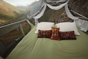 L'hotel sospeso nella valle sacra degli Incas