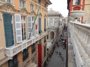 Visitare Genova, dal porto ai caruggi di De André