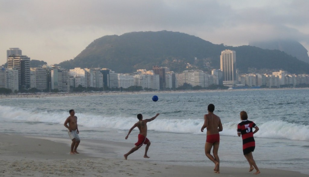 la spiaggia di Copacabana a Rio